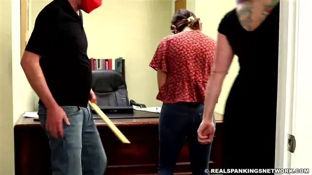 Poster: Real Spankings – MP4/Full HD – Kaylee – Paddled For Going Off Campus Poster: Real Spankings – MP4/Full HD – Kaylee – Paddled For Going Off Campus